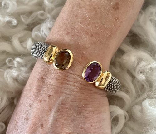 Armspange mit Rauchquarz und Amethyst